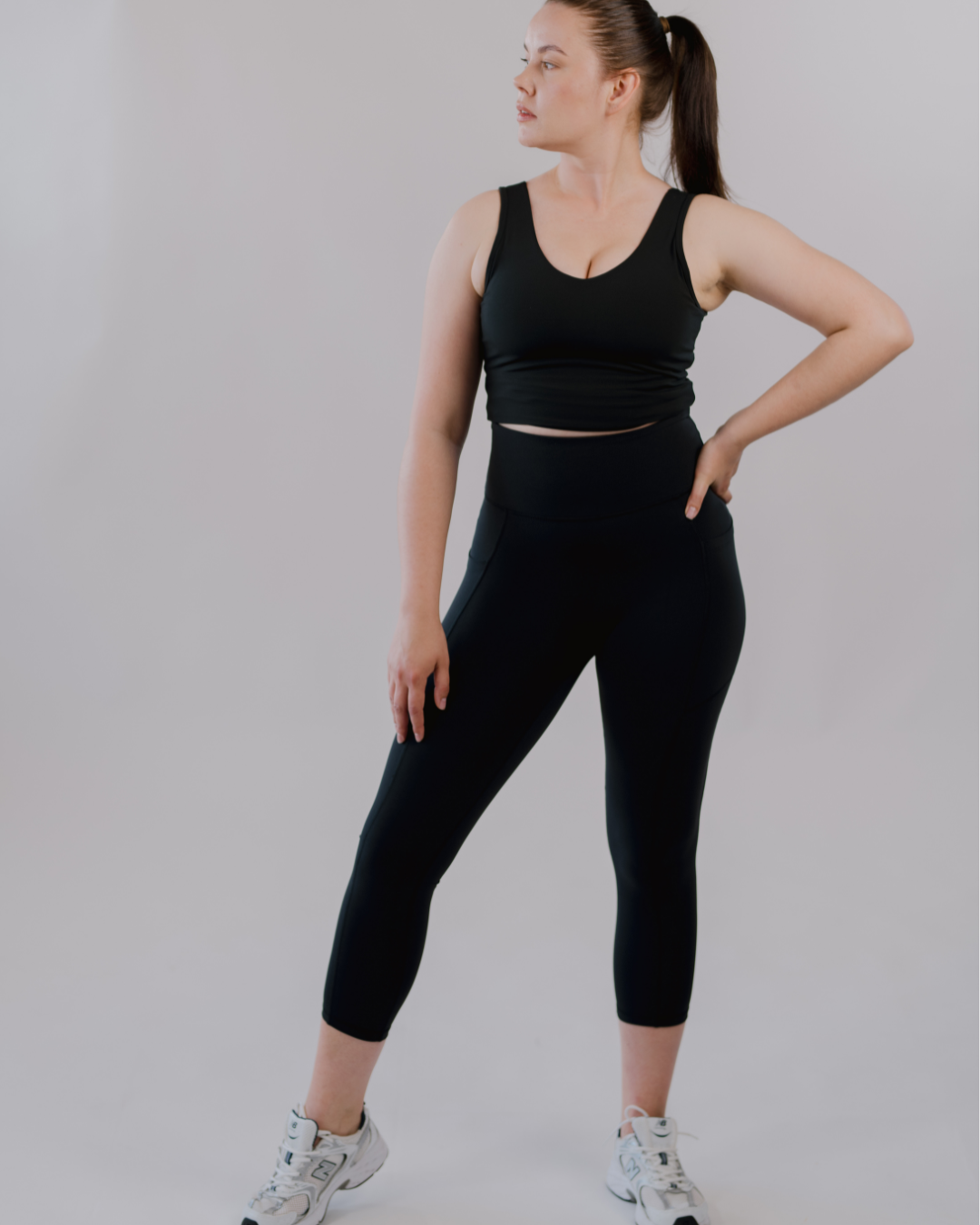 Contour Luxe 7/8 Tights | By Evom