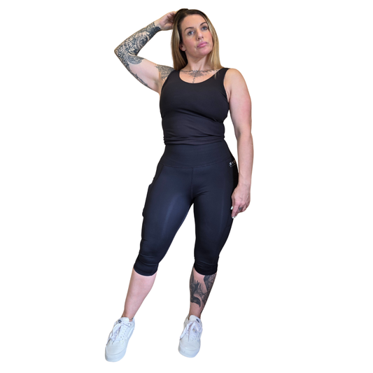 Era One High Rise Compression 3/4 length | By Evom